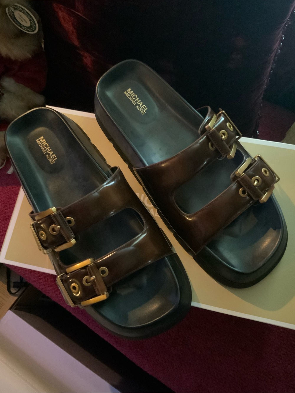 Michael Kors Luggage Brown Sandal Box Label - Colby Flat